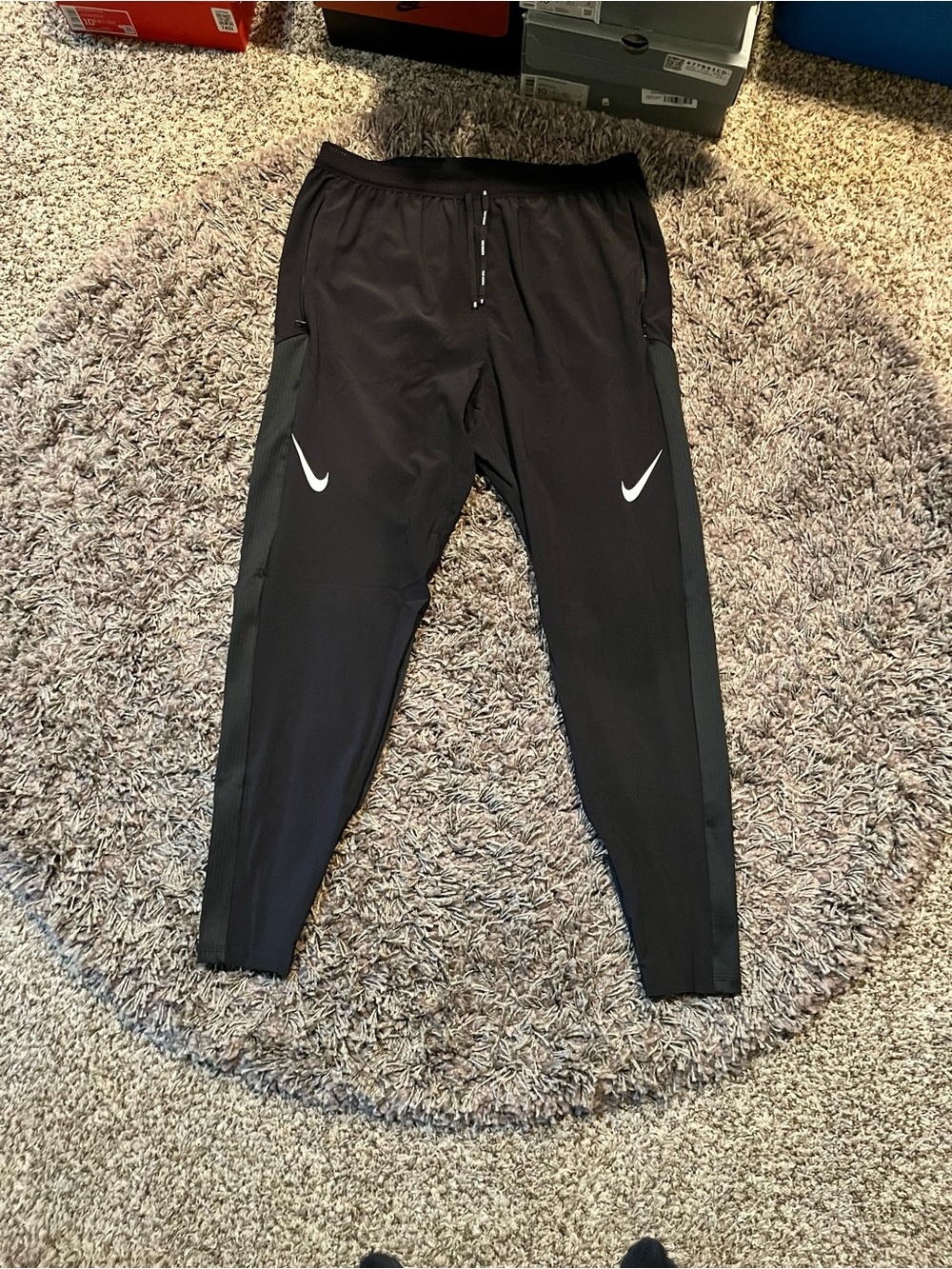 Nike Aeroswift Joggers